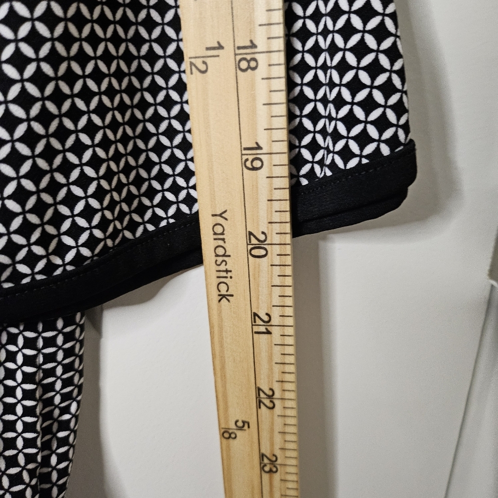 Michael Kors 2X Geo Print Tunic Blouse Bell Sleeves Chic Stretch Plus Size - Picture 10 of 11